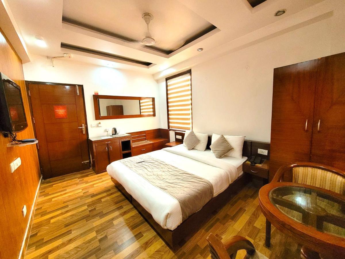 Hotel The Daanish Residency - Karol Bagh Neu-Delhi Exterior foto