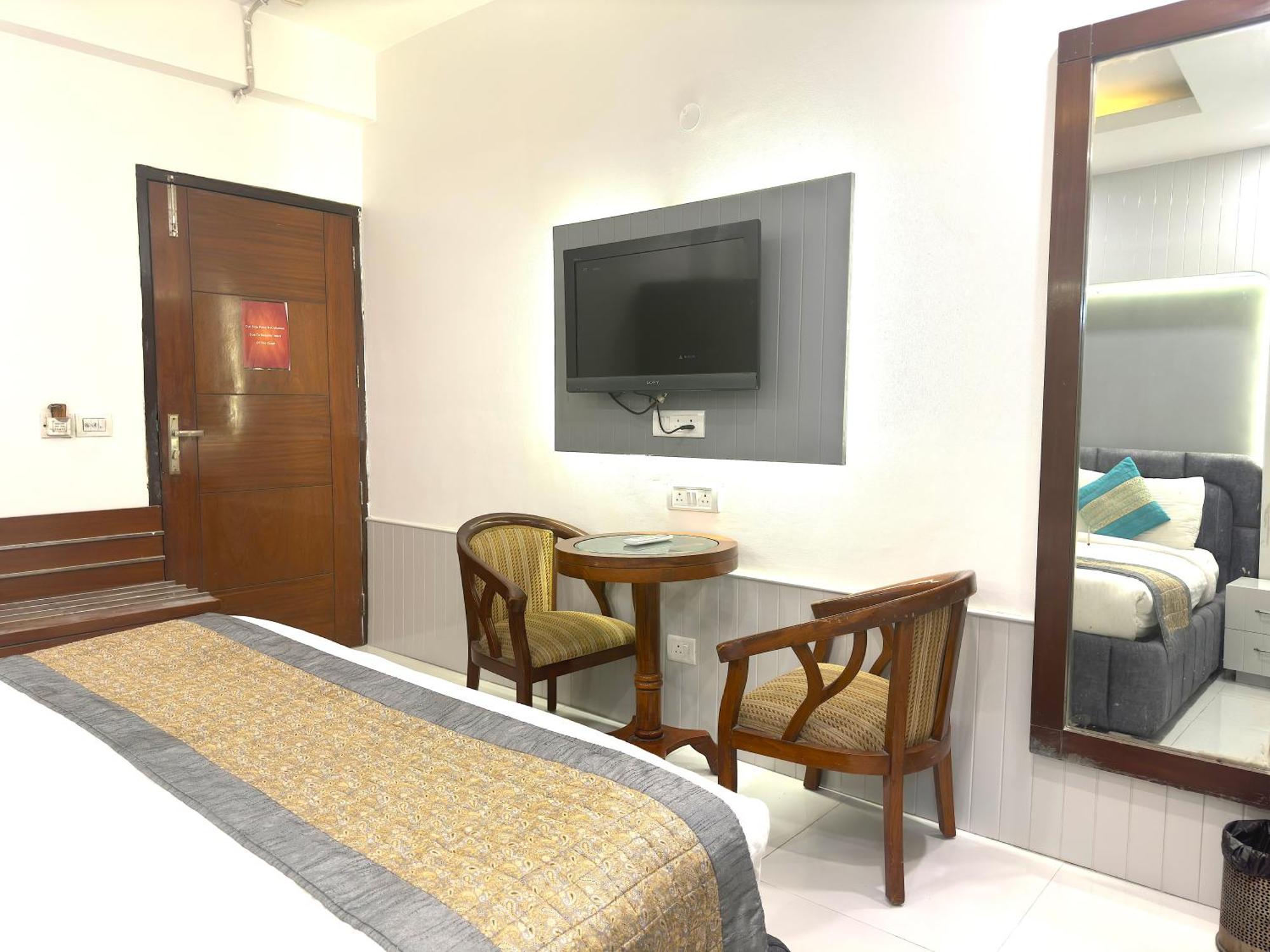 Hotel The Daanish Residency - Karol Bagh Neu-Delhi Exterior foto